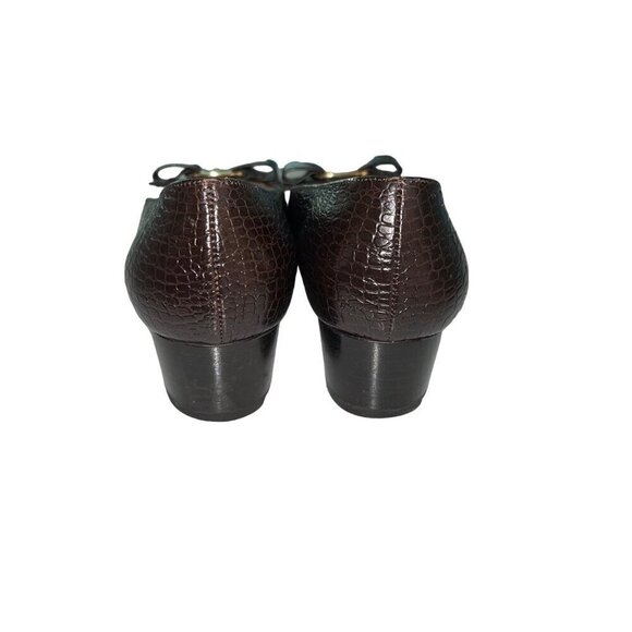Salvatore Ferragamo Womens Pumps Size 6 Brown Vara Bow Croc Embossed Leather - Picture 3 of 8